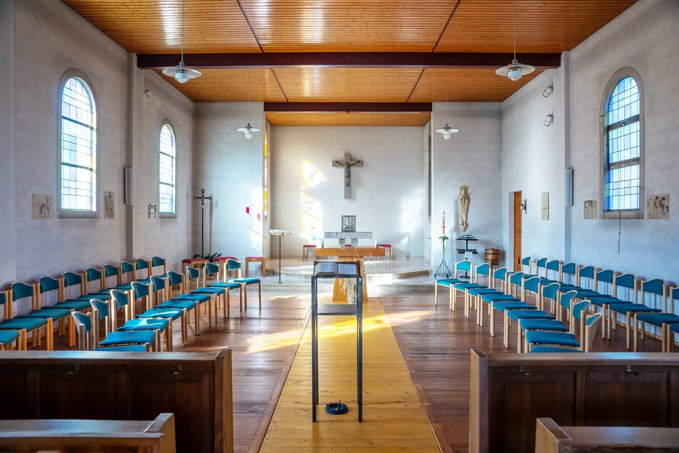 Kirche Maria Hilfe der Christen in Karlsbad Spielberg