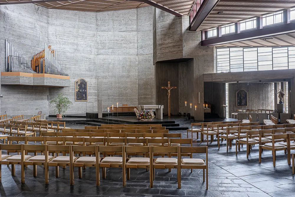 Innenansicht von St. Antonius in Spessart