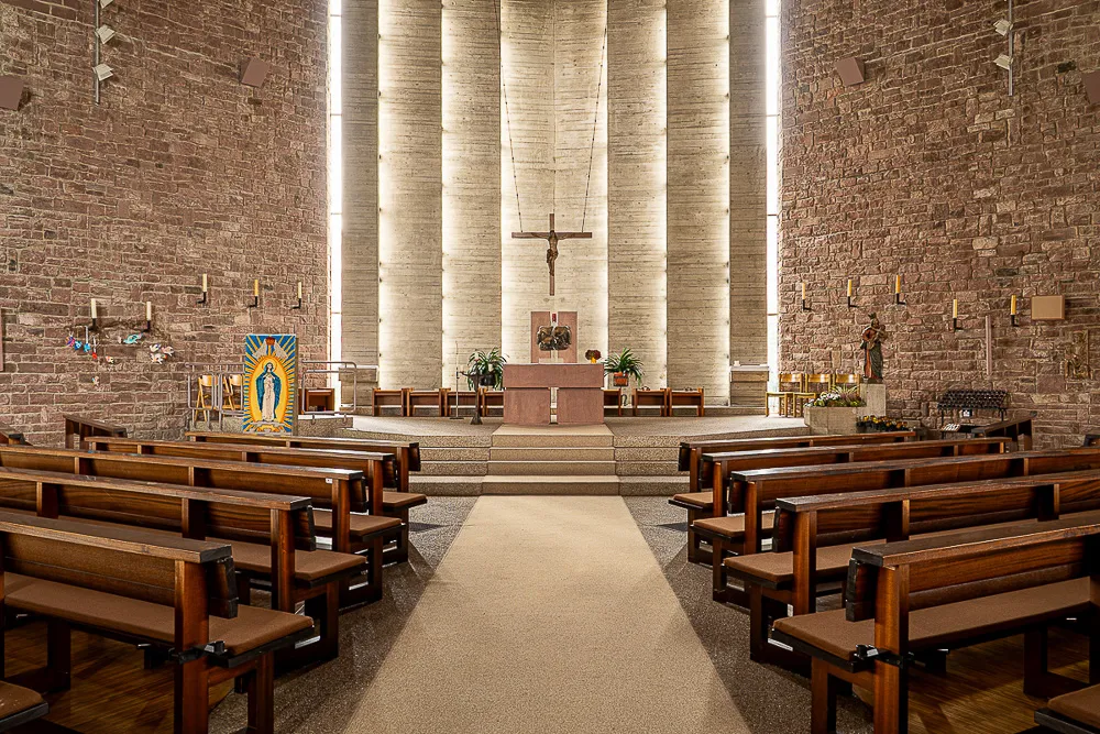 Innenansicht der Kirche St. Maria in Schielberg
